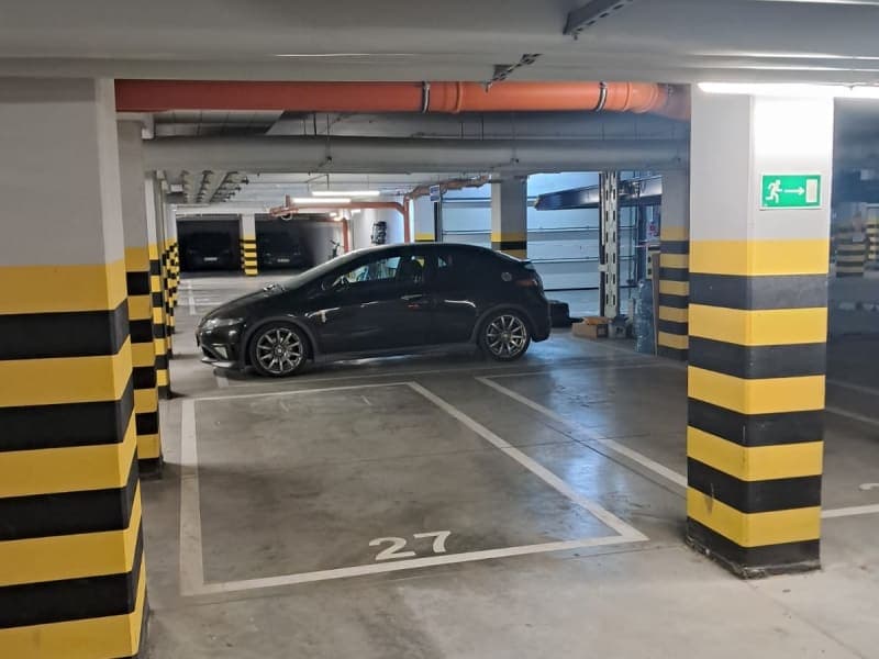 Legnicka, 53-671 Wrocław, Polska